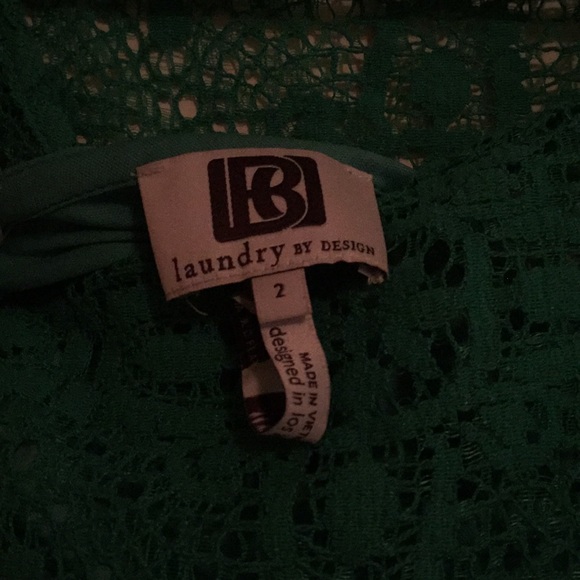 Gorgeous Green Dress perfect for sorority events! - Picture 3 of 3